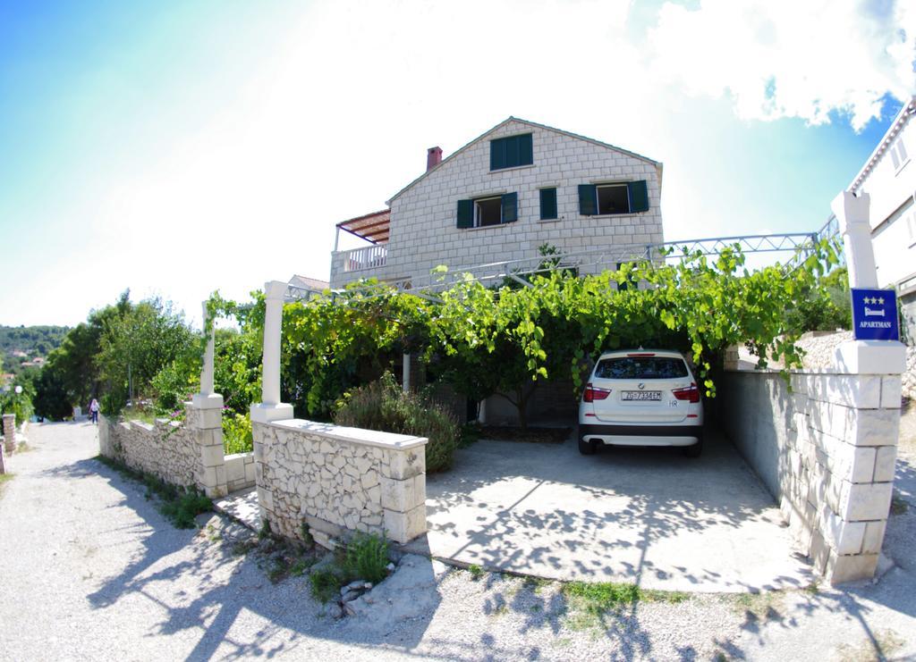 Apartments Luka لومباردا المظهر الخارجي الصورة